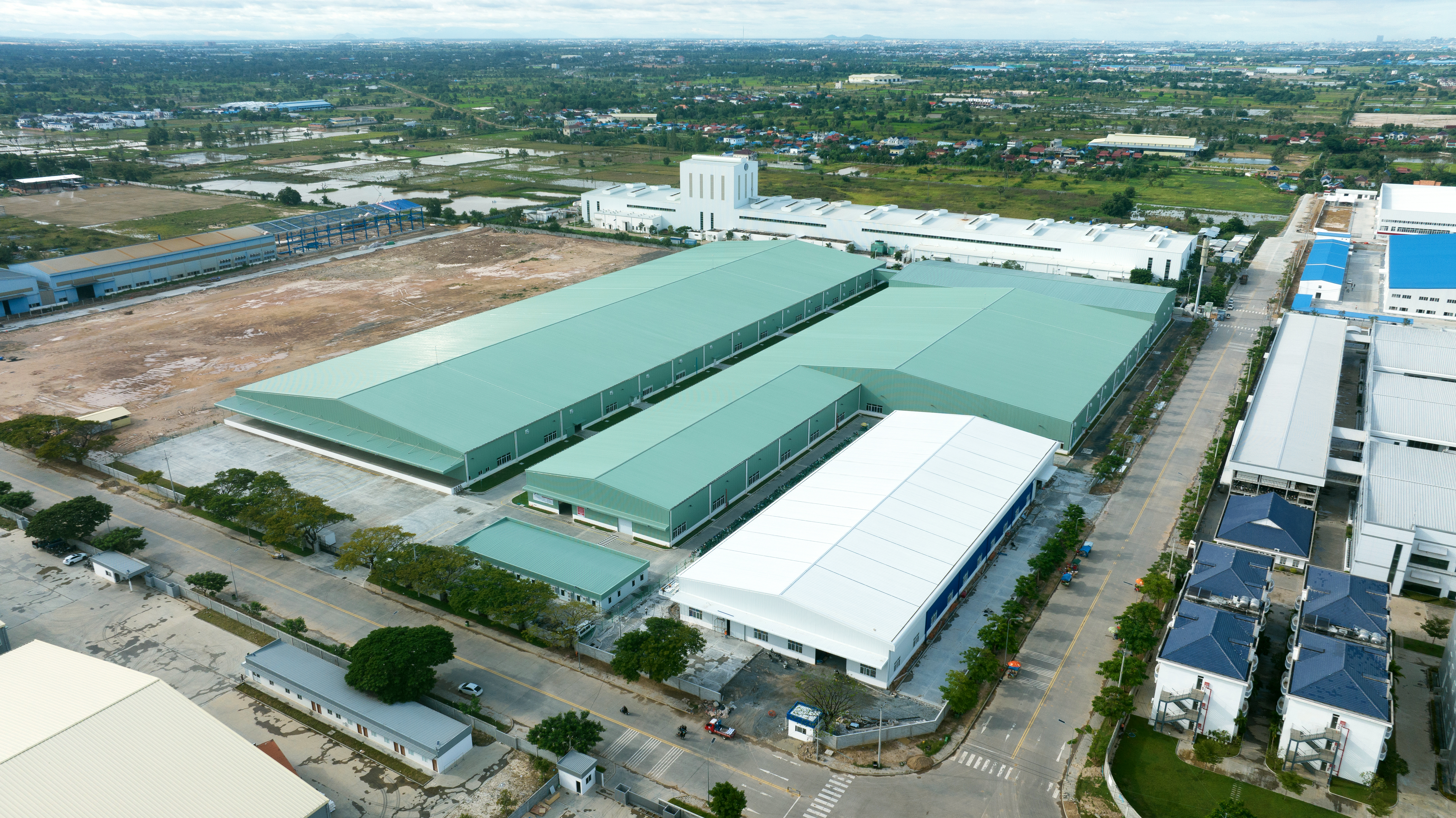 Zinus Factory